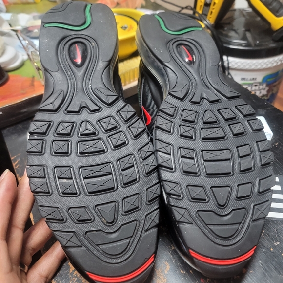 Undefeated x Airmax 97 OG "Black" mens size 11.5 - Picture 5 of 7